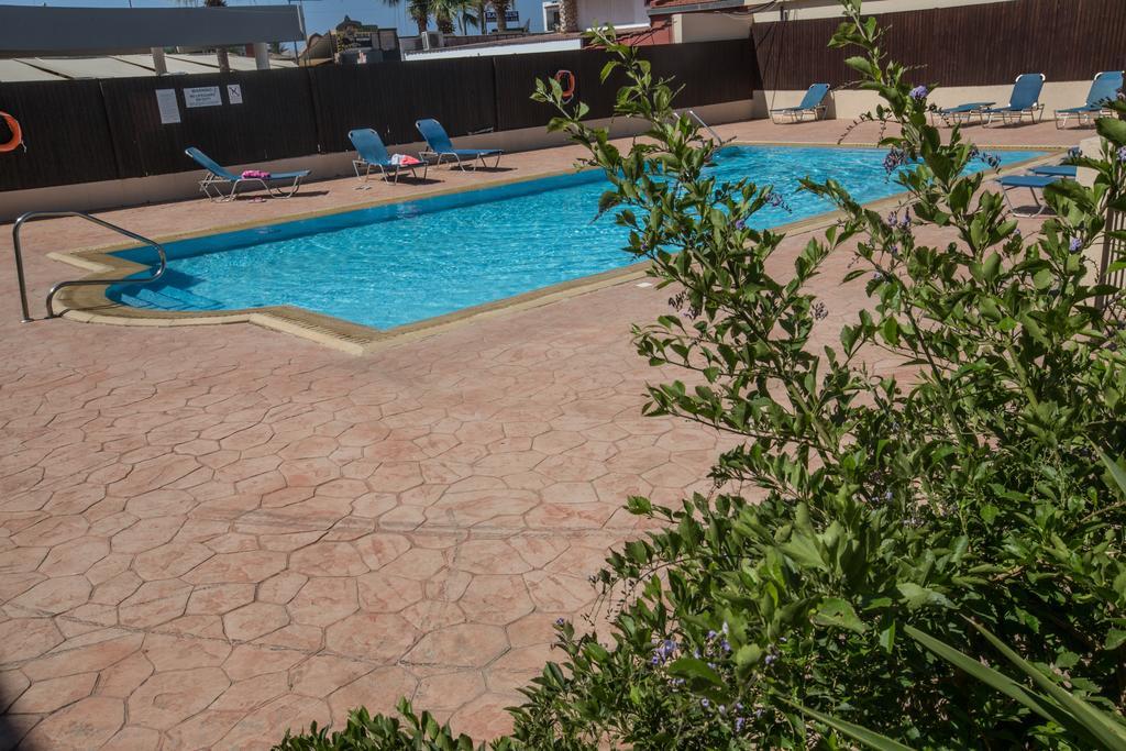 Napiana Apartments Ajía Nápa Eksteriør bilde