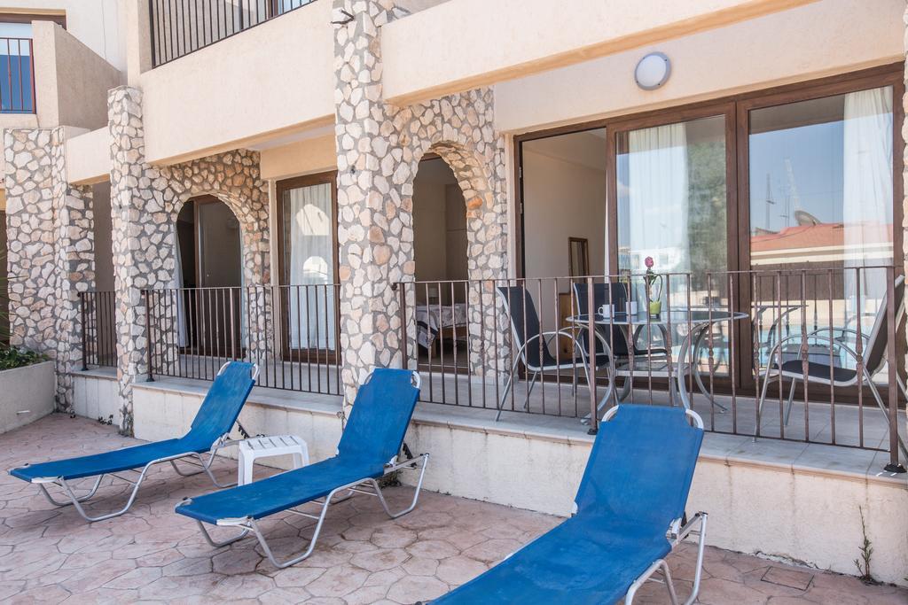 Napiana Apartments Ajía Nápa Eksteriør bilde