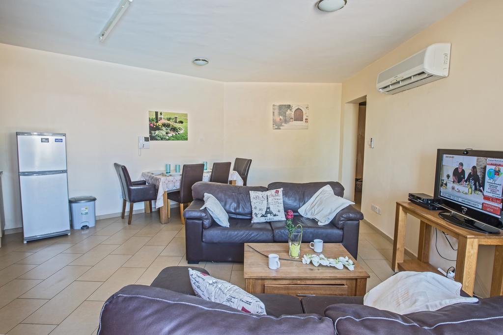 Napiana Apartments Ajía Nápa Eksteriør bilde