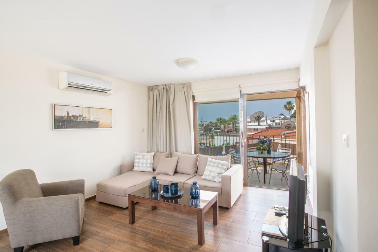 Napiana Apartments Ajía Nápa Eksteriør bilde